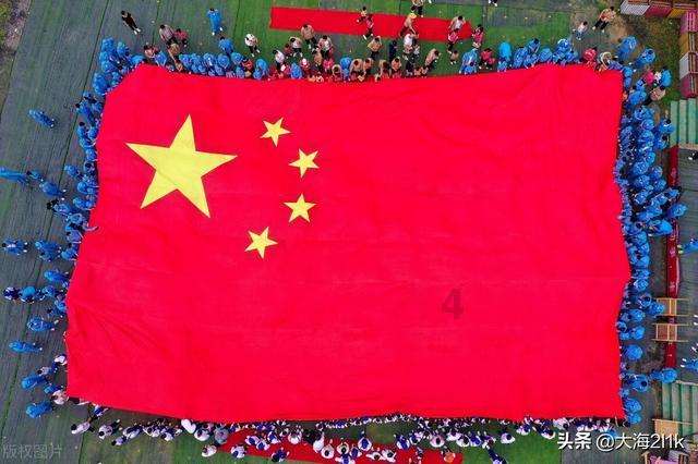 百年孤独好看吗？讲什么的？游戏画面